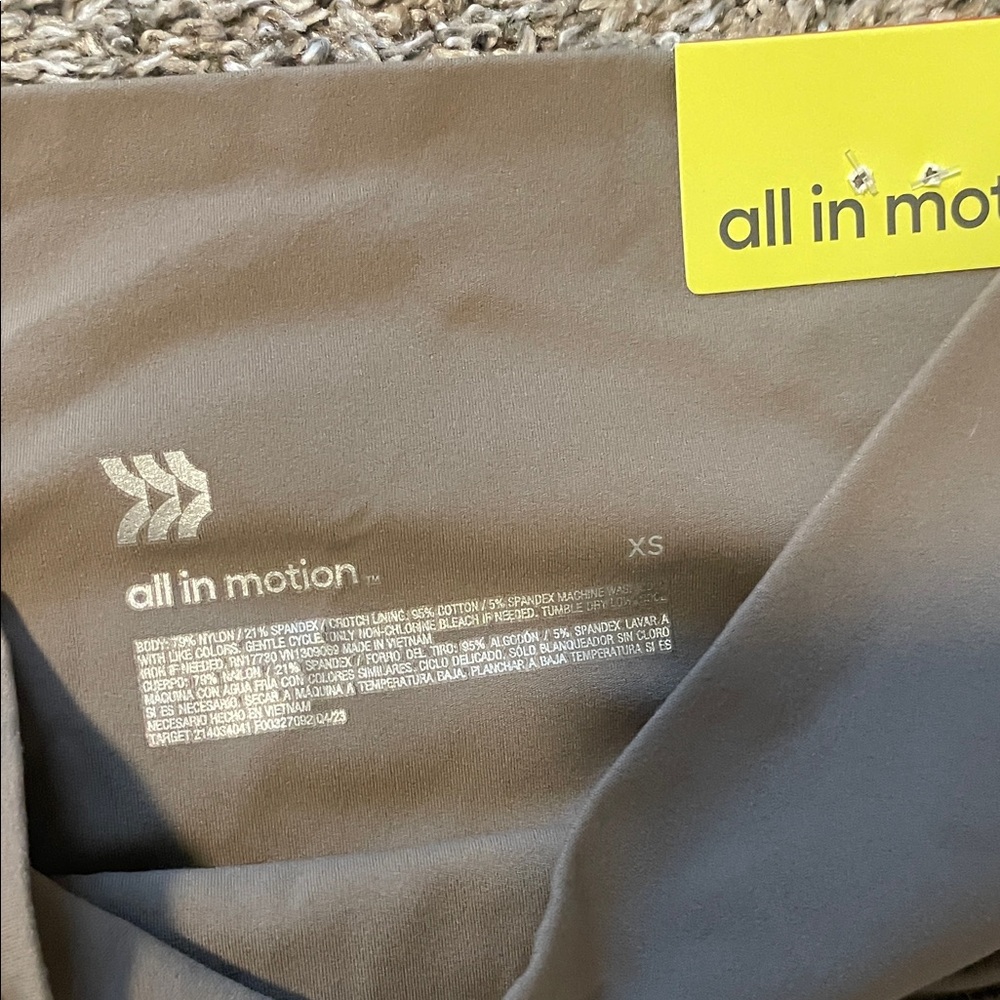 All in Motion Taupe Leggings - Picture 3 of 5